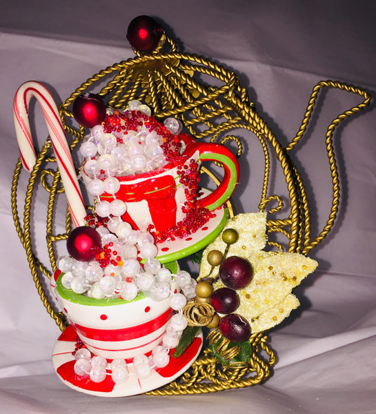 Handcraft Christmas Decor Cups in a Teapot