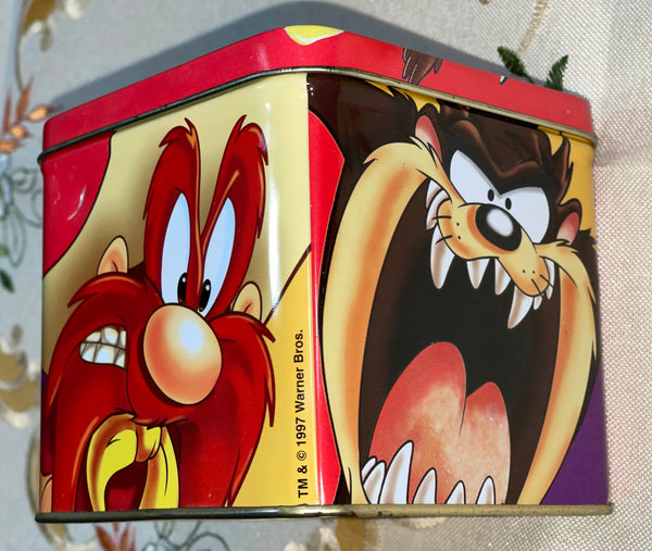 Vintage 1997 Tin Coin Bank Warner Bros Looney Tunes