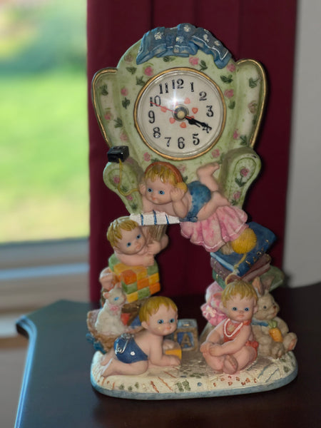 Adorable Babies Desk Table  Clock