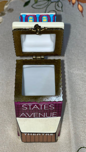 1999 Porcelain Hinged Trinket Box Hasboro Monopoly States Avenue Theatre