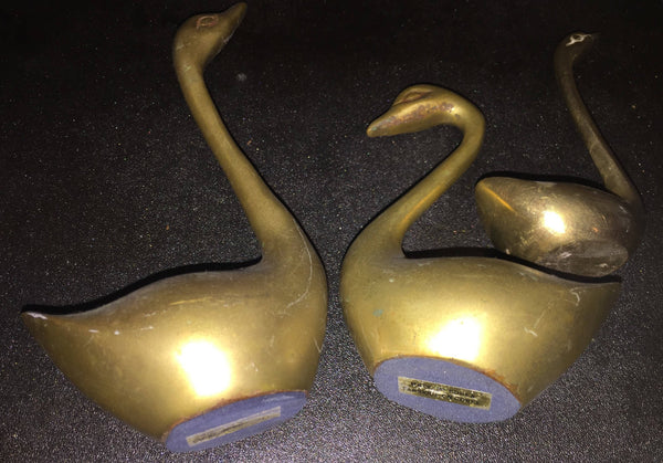 Vintage Sweet Little Family of 3 Brass Swan Figurines