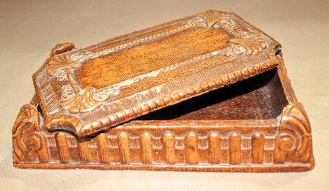 Vintage Collectible Jewelry Box Brown