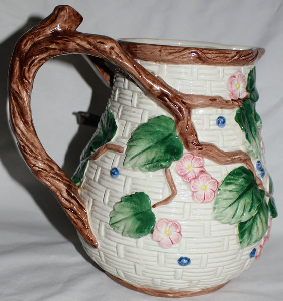 Vintage Unique 1992 FF Fitz & Floyd 2 Qt Flying Bird Pitcher