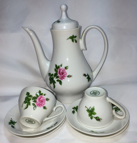 Vintage Kahla Made in Germany Rose Pattern Design TeaPot 2 Cups Saucers