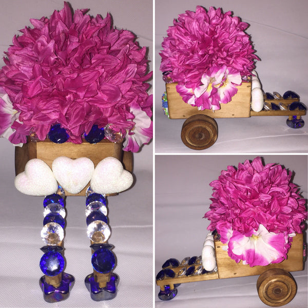 Handcraft Beautifully Decorated Floral Decor in a Wooden Cart