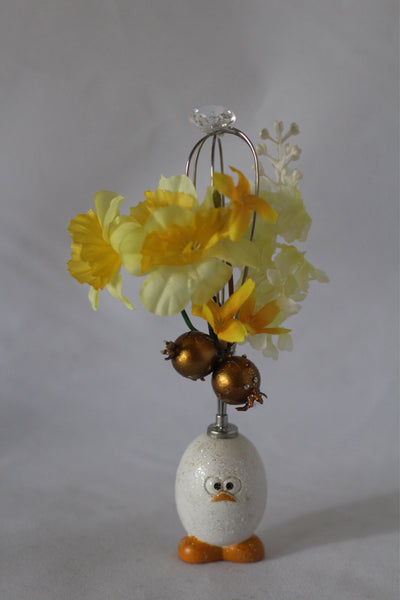 Kitchen or Dining Easter Decor Handcraft Decorated Egg-Mixer