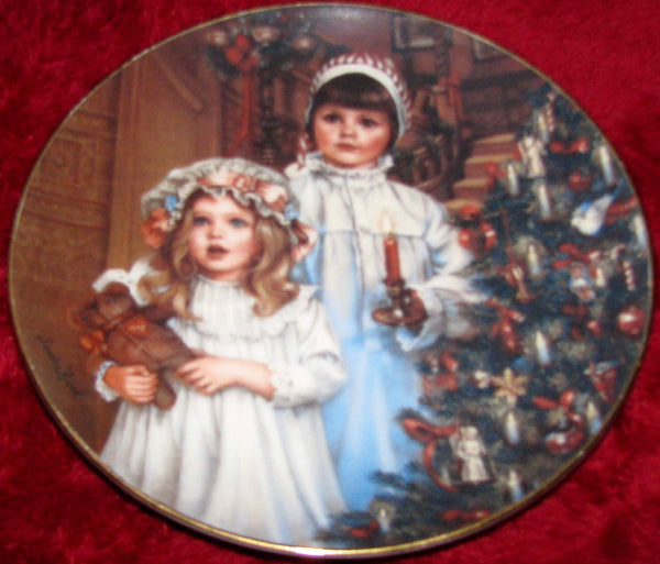 RECO “Christmas Magic” Month of December Collectible Plate #1954CM