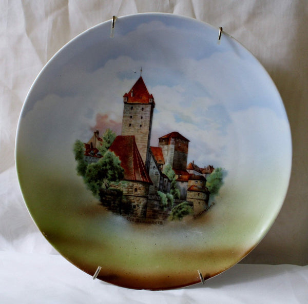 Vintage Collectible OLD NUREMBERG Bavaria Germany Castle Plate