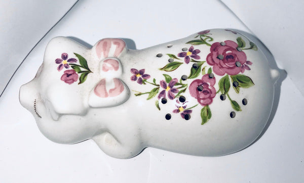 Potpourri Holder by AVON Porcelain Sleeping Pig