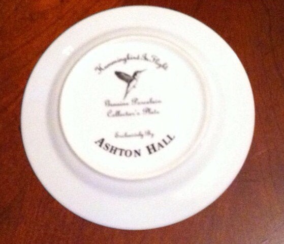 Collectible Plate "Hamming Bird In Flight" Exclusively by Ashton Hall