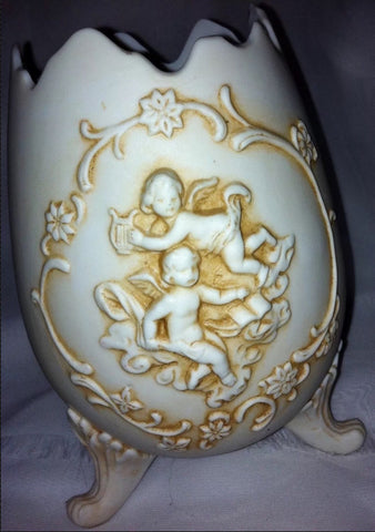 Vintage Lefton Victorian Cherub/Angel 3 Legged Egg Vase # 1814