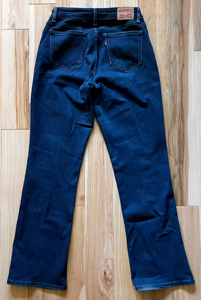 Authentic Levi’s Jeans Size 8