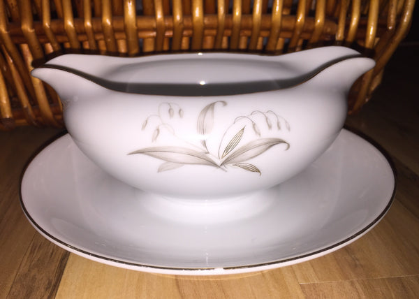 Gravy Boat Creamers by KAYSONS & GOLDEN RHAPSODY Dishes