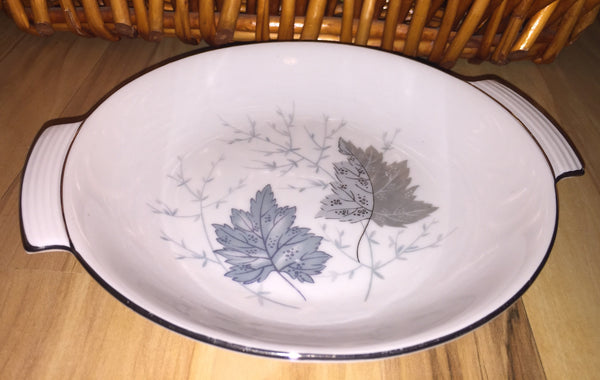 Porcelain Plate Maple Leaves Vintage Christmas